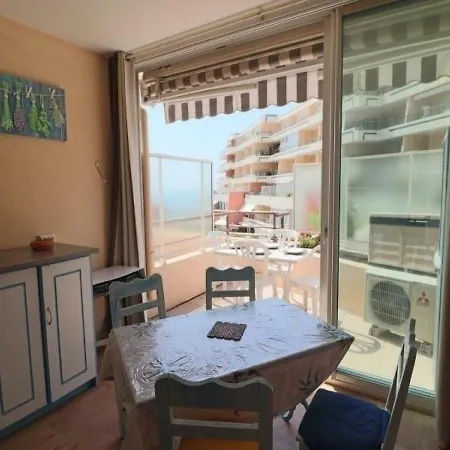 - 4 Pers, 27 M2, 2/1 1 Appartement Sète